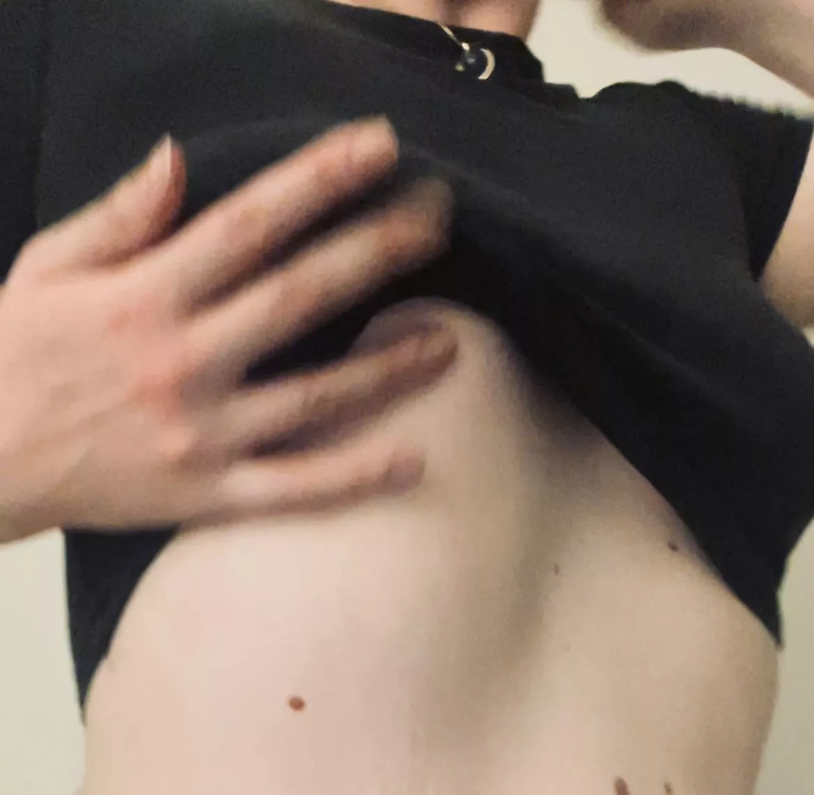 Gripping movement [f]