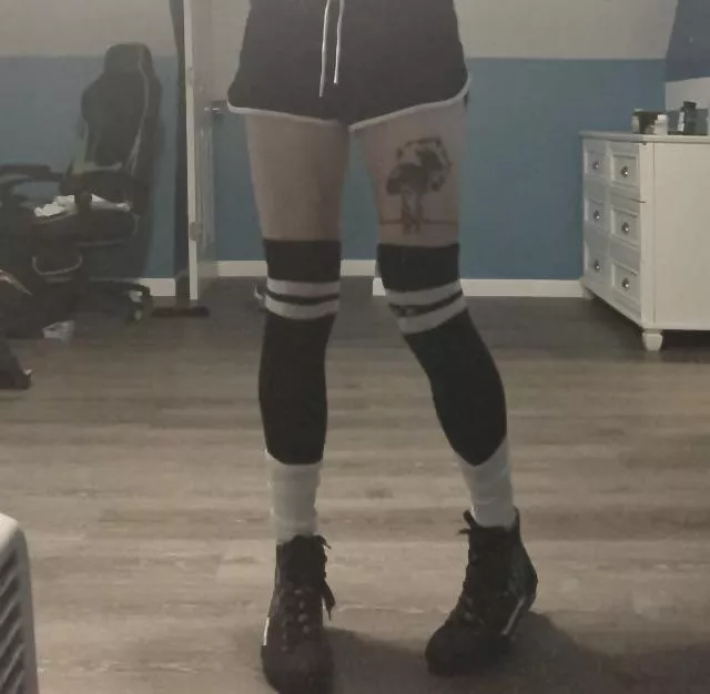 Haiii :)) got a lil shroomie tat on my thigh ;p