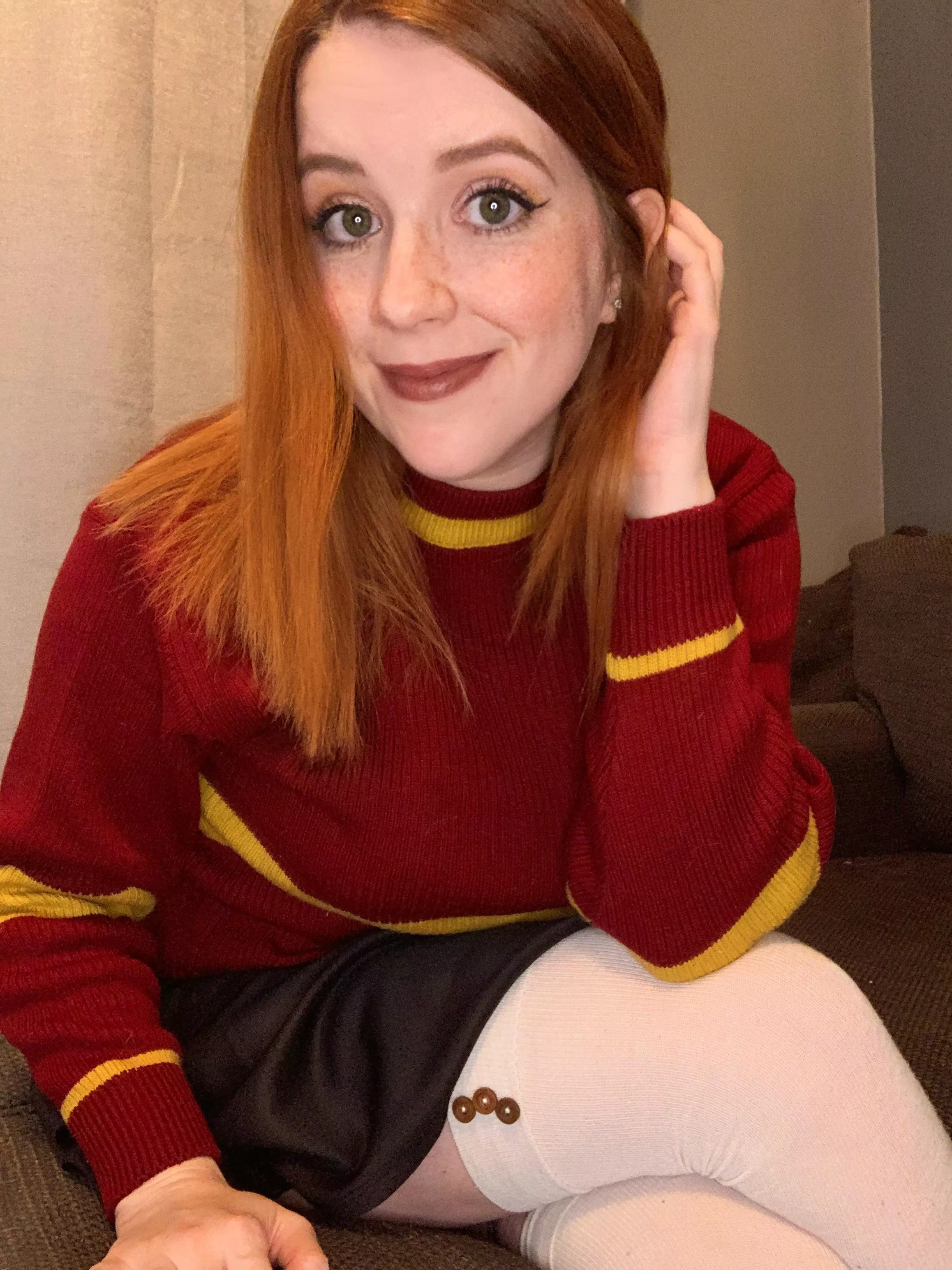 I’ll love you forever if you can tell who I’m dressed as! (F)