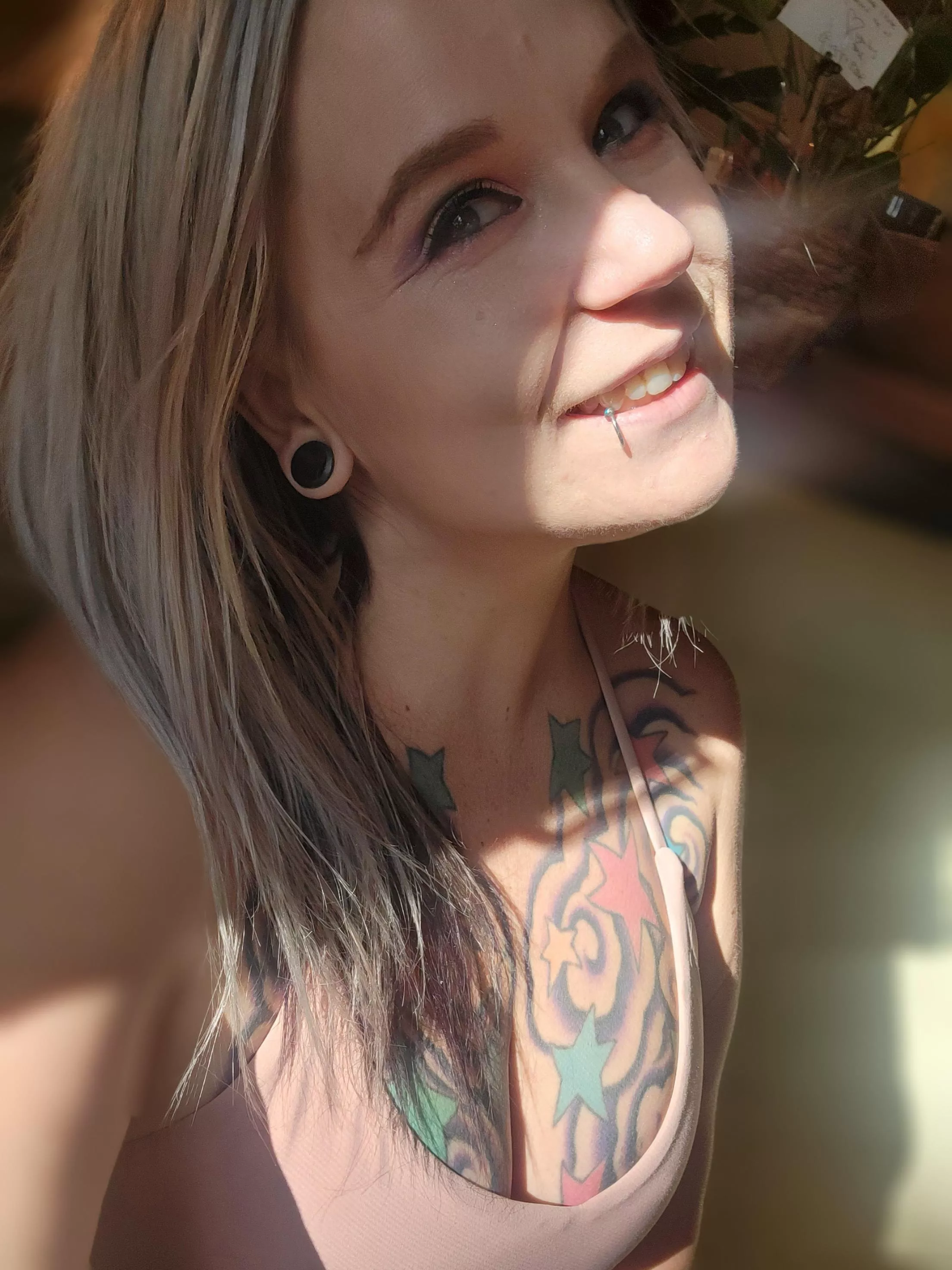 I'm about to roll a joint. Would you smoke it with me?