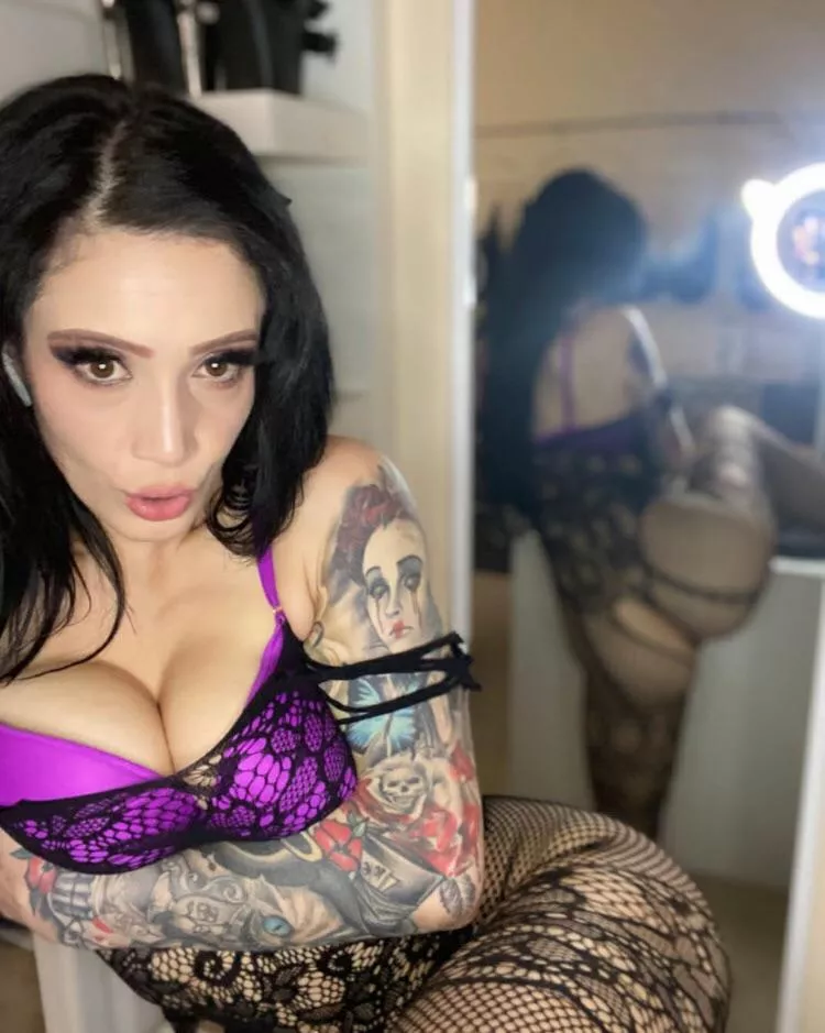 I’m looking to fuck irl with some of you guys, anyone in?❤️