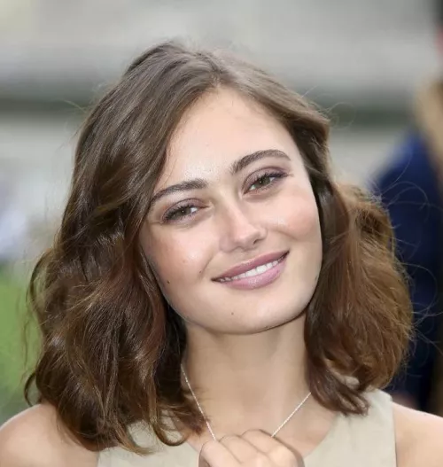My dad is lusting for Ella Purnell