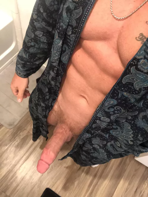 My friend lets me fuck his wife since I’m bigger then him