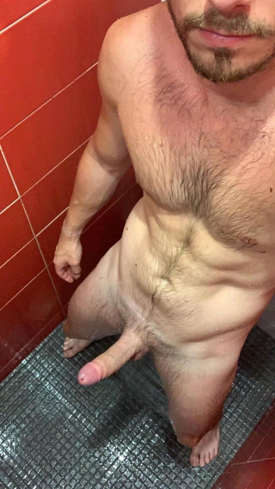 Post gym showers make me want to fuck