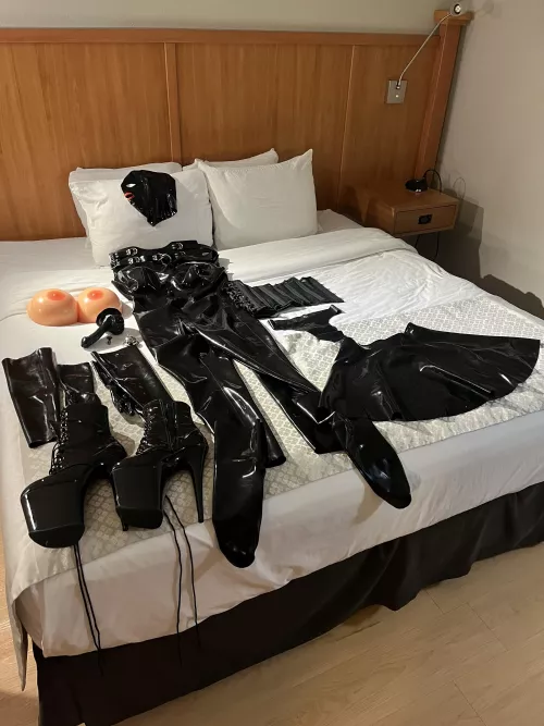 Ready to go full doll! 🥰