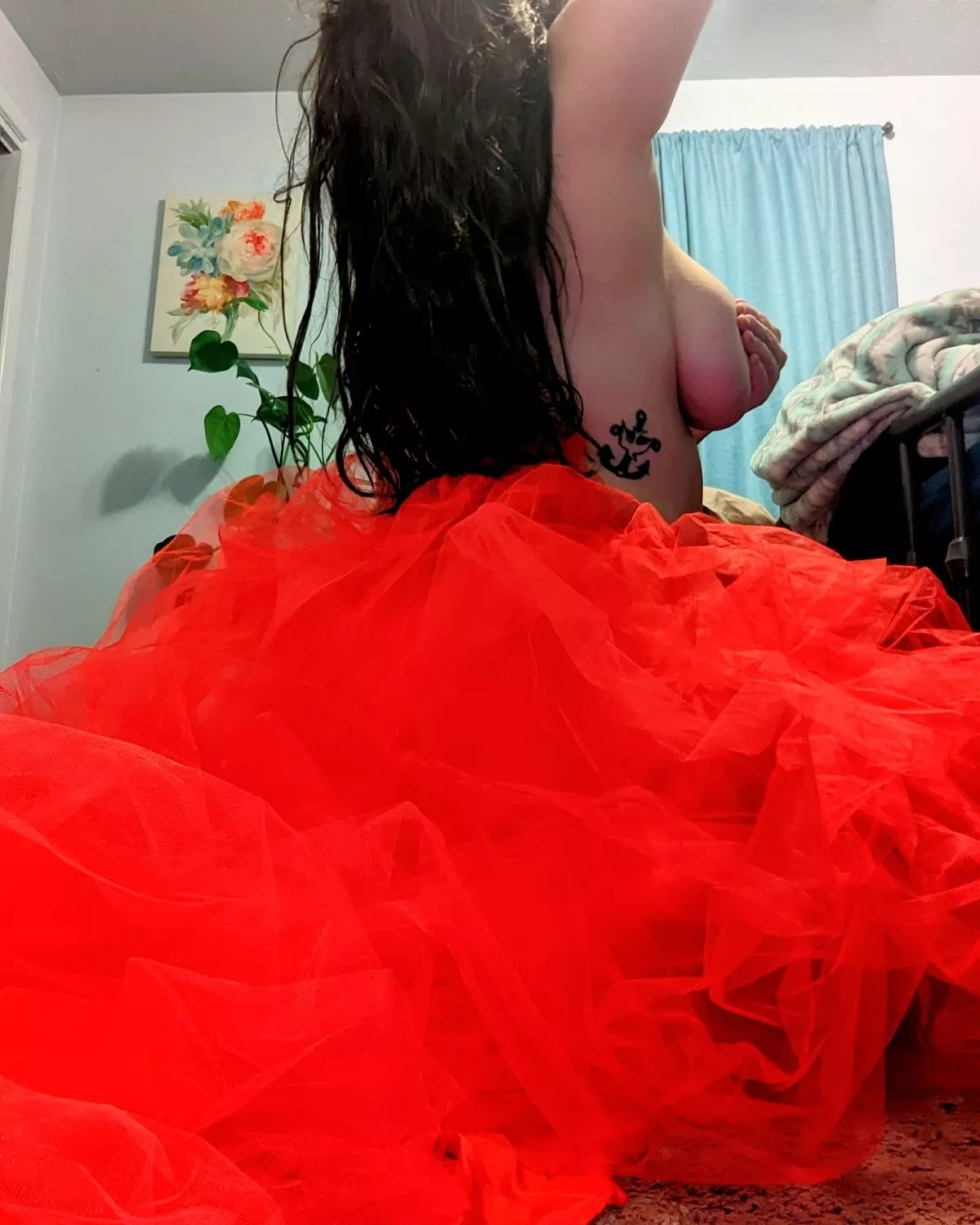 she swallowed stars in her dreams and in the fires of hell she found peace.