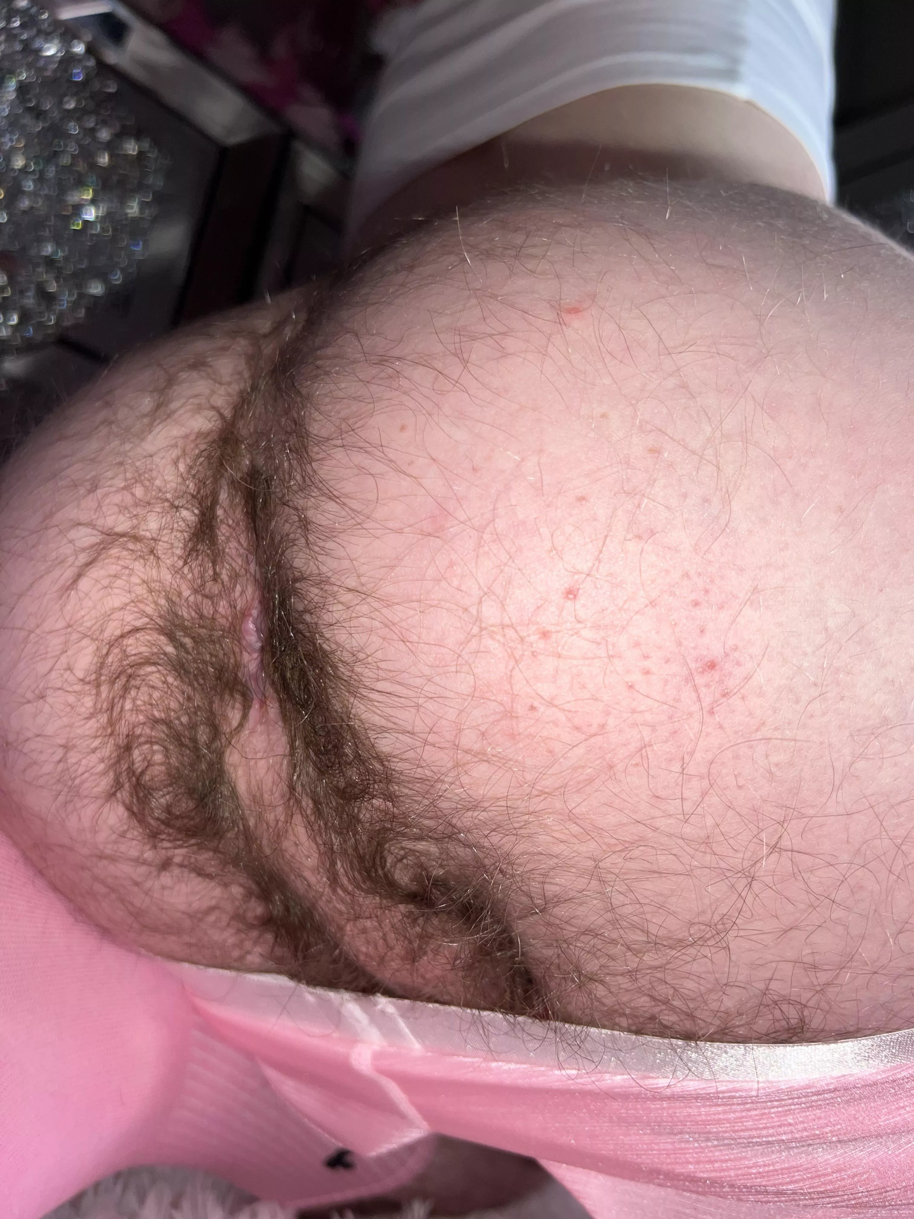 Wanna eat my hairy butt?👅😈😈