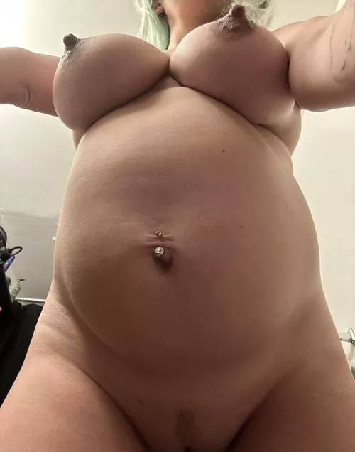 30 weeks pregnant.. would you still let me ride tho