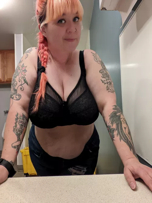 boobies and belly for you Tuesday