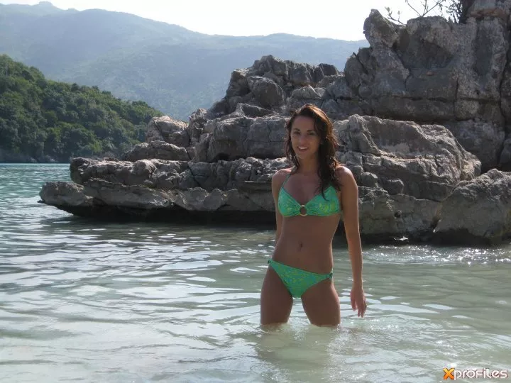 Brunettes and Bikinis