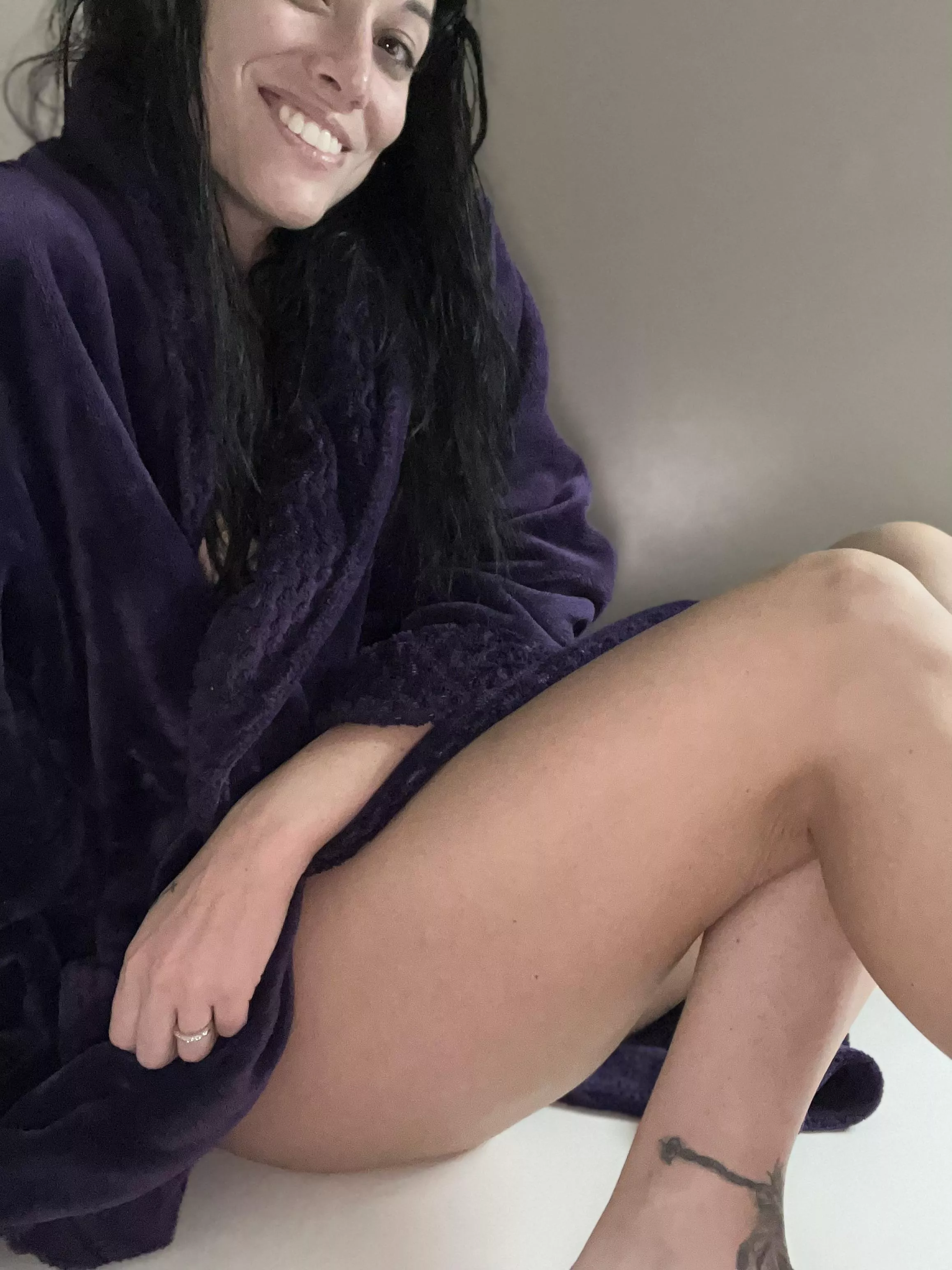 Can I wrap my legs around you?😁