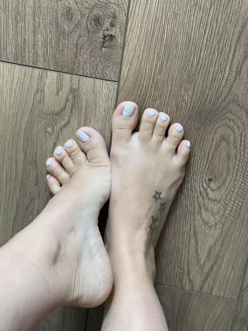 Debuting my feet…enjoy!