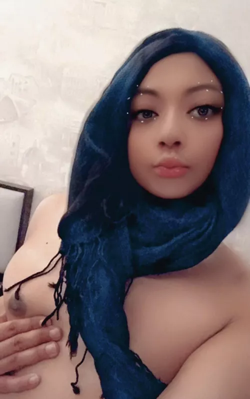 Do you like brown nipples :3