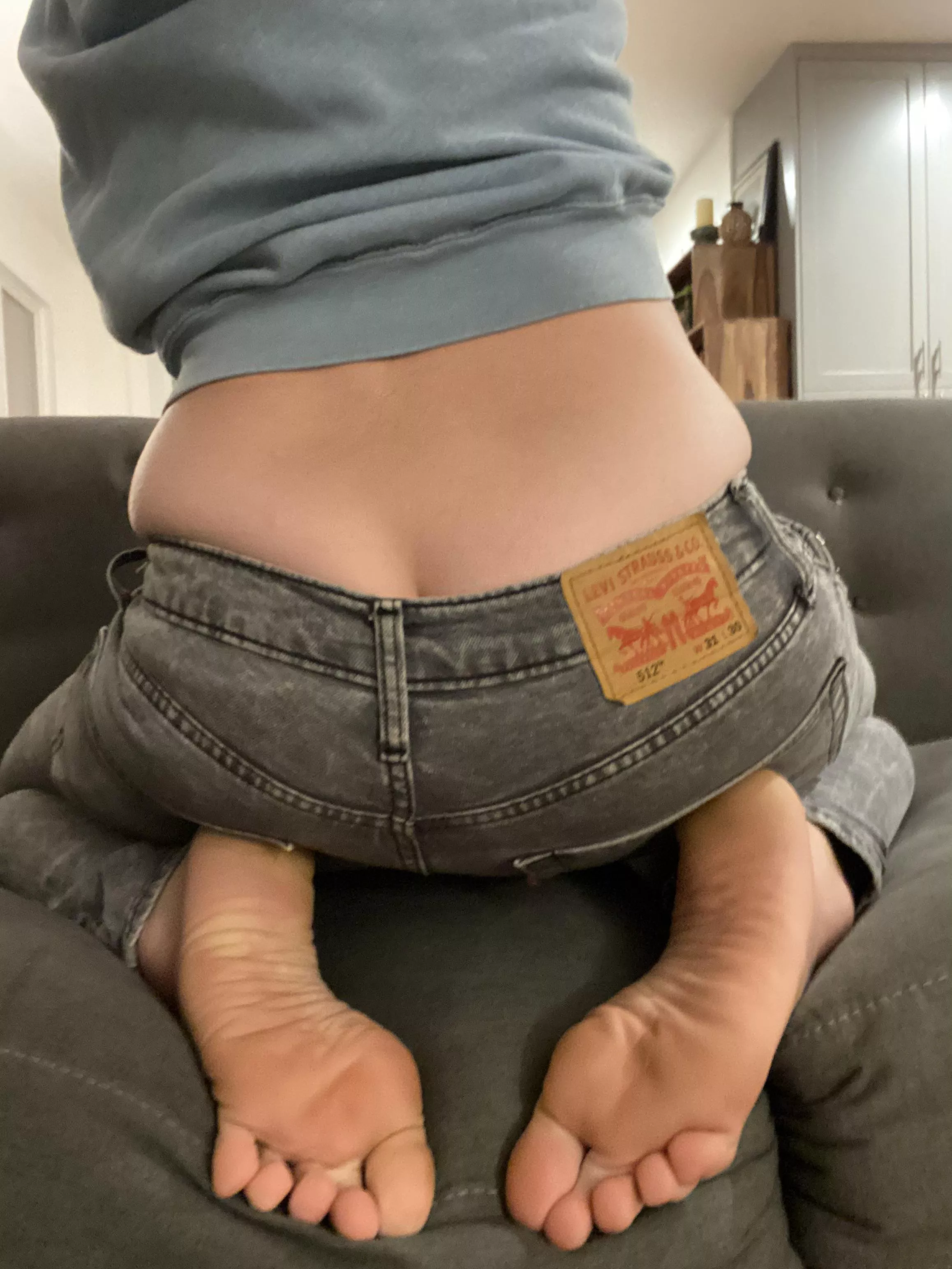 Feelin like a cupcake 🧁 spillin out 😅