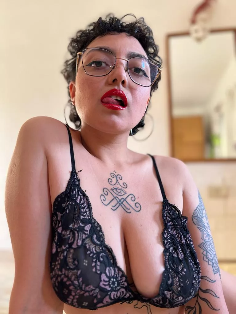 ❤️‍🔥 Follow 4 FREE ❤️‍🔥 full fetish goddess 🔐 latina slut, tell me you come from Reddit