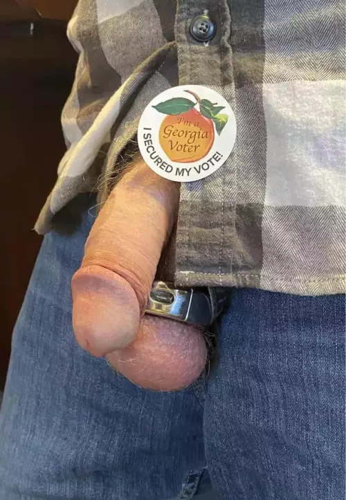 Had some fun at the polling station today 🤠🍺🇺🇸 (51)