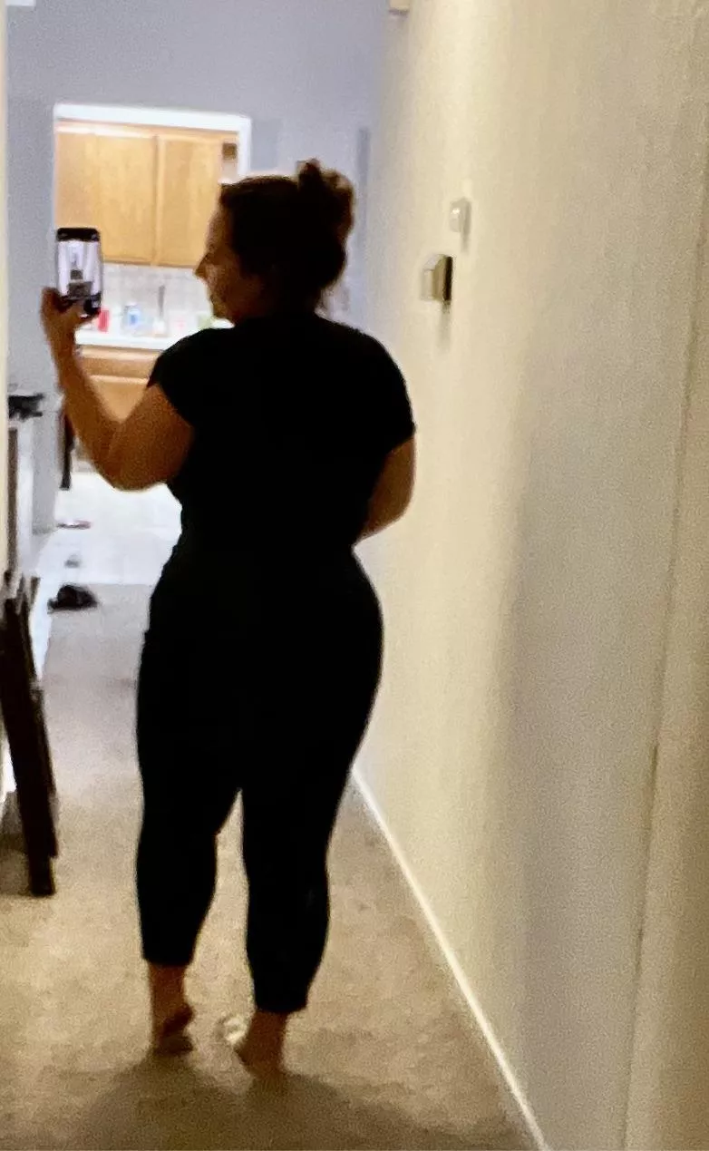 Handles for hips are a distraction for my 18+ student ♥️😘