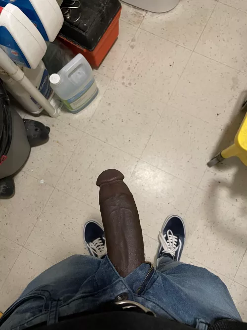 hiding this at work is gonna be hard 😤