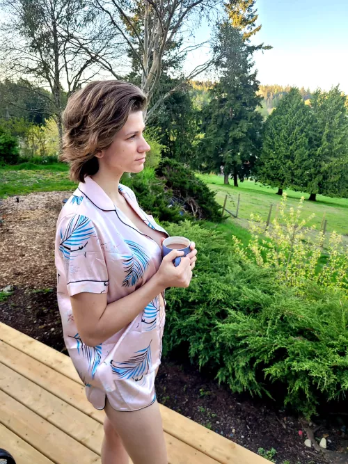 Hot drink and a view ☺️