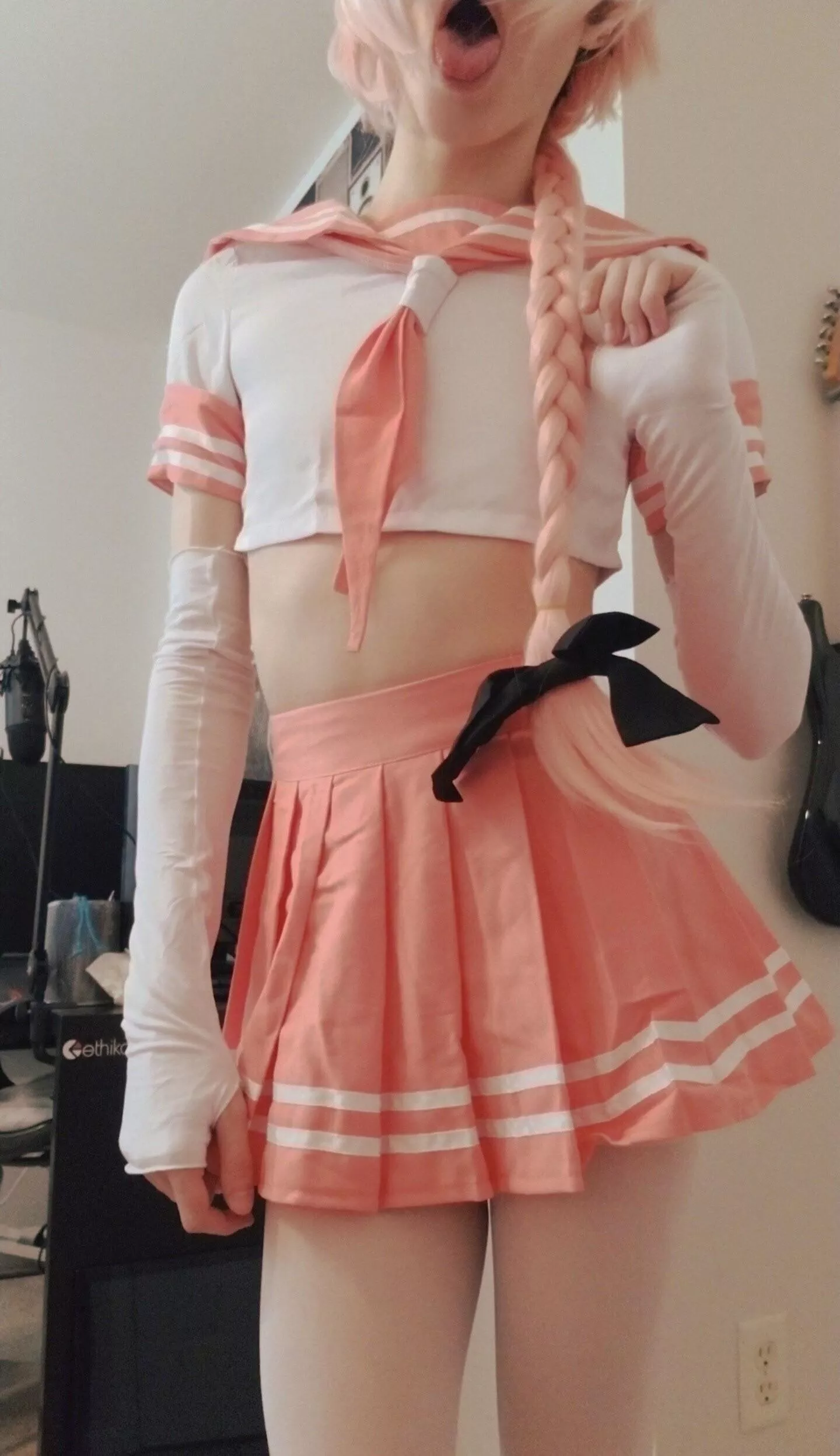 I can be your goodboy 👉🏼👈🏼