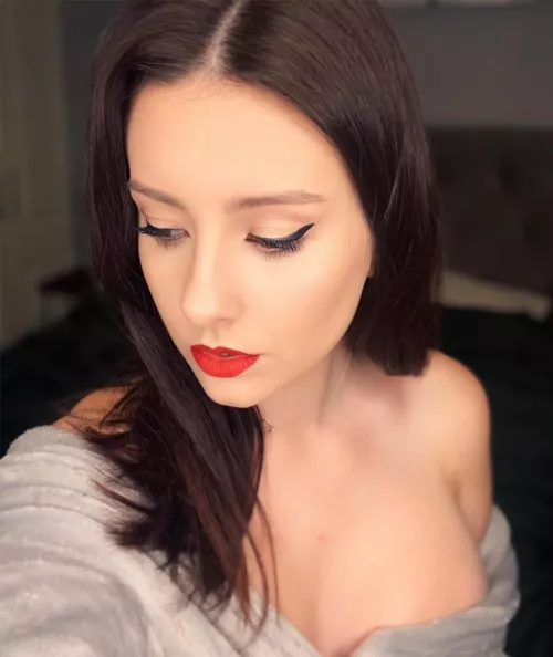 I (f28) might be feeling a bit shy today