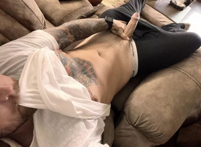 I heard you ladies liked guy with tattoos and thick…. 😜