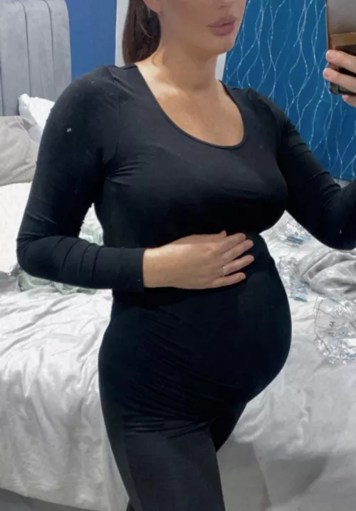 I just love my bump 💗