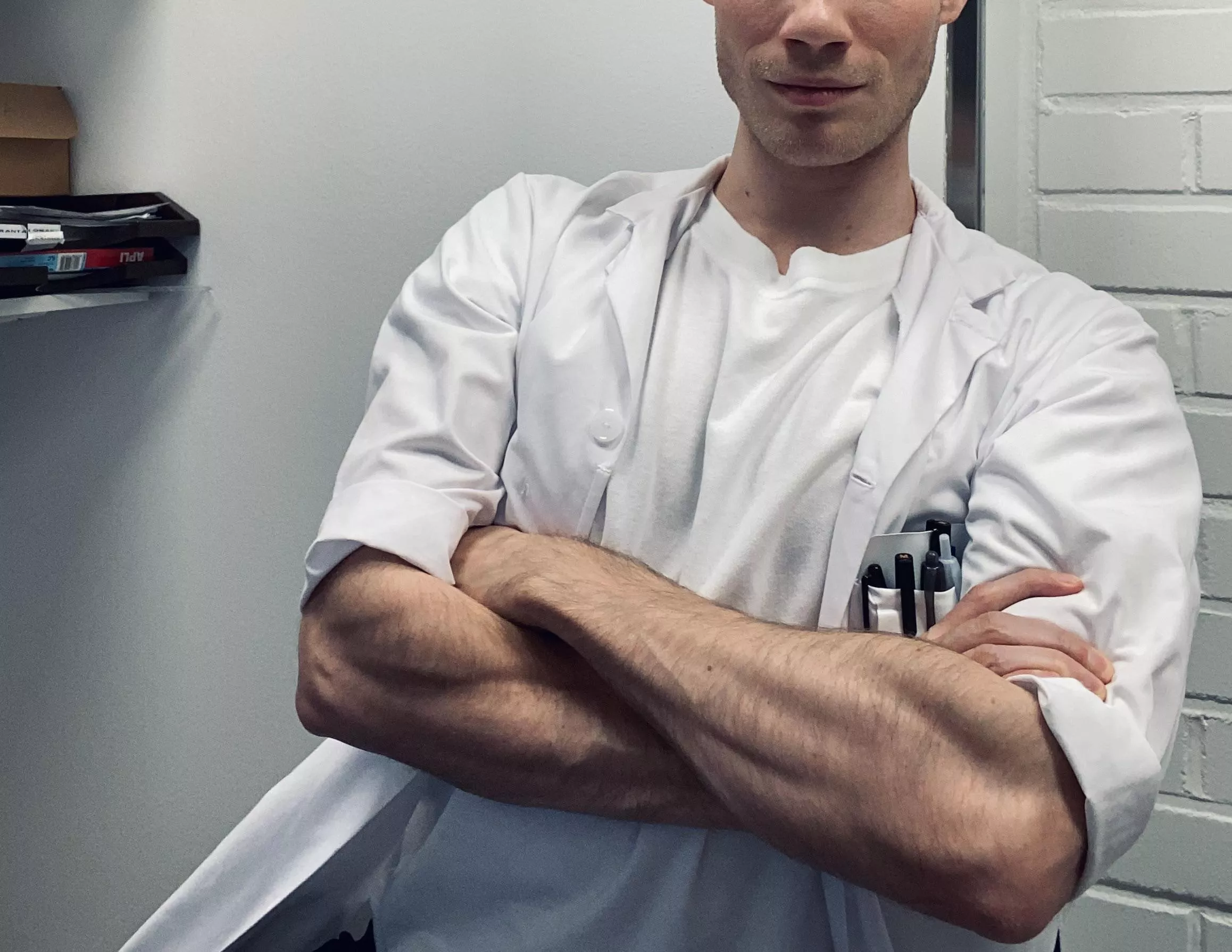 I know it's a bit chilly here, but I need you to undress so that I thorough...