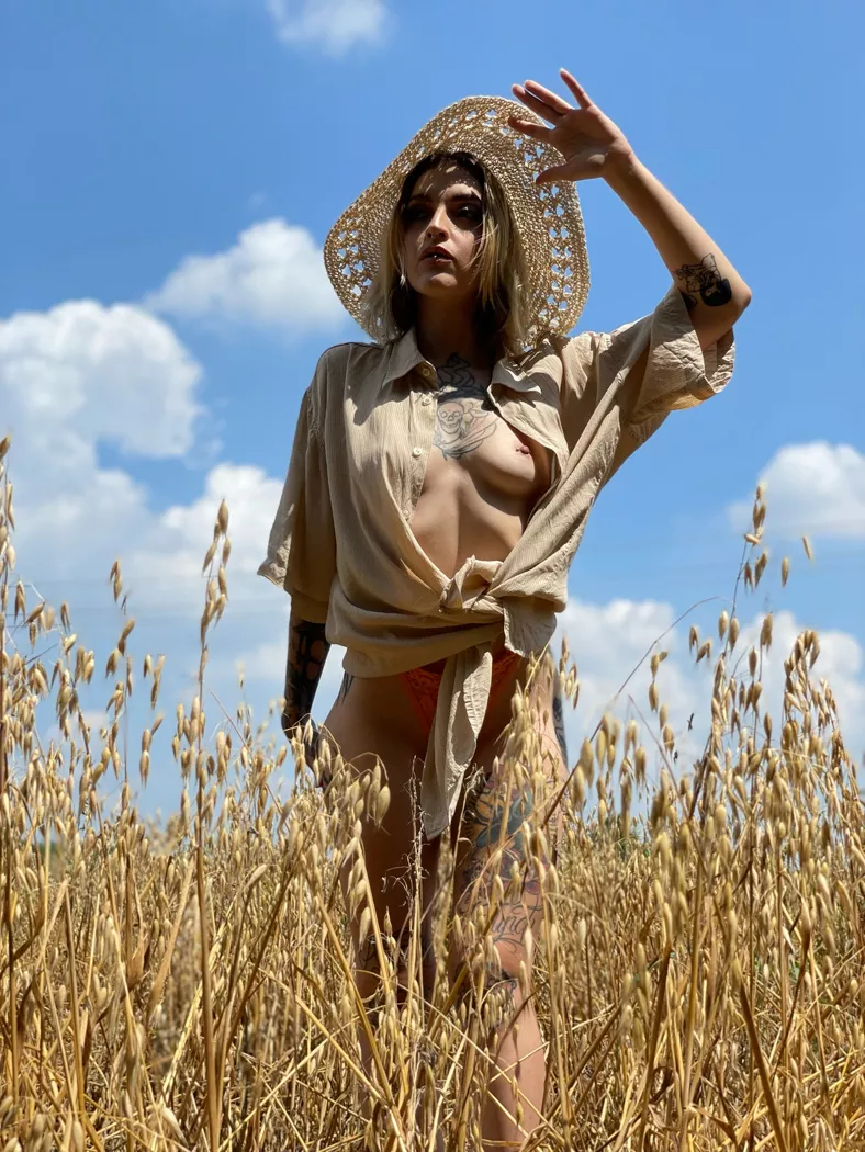 I love to fuck in the nature