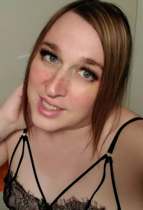 I want you to fantasize about me. Before the night is over I need you to cum, and it must be while thinking about me, ok?