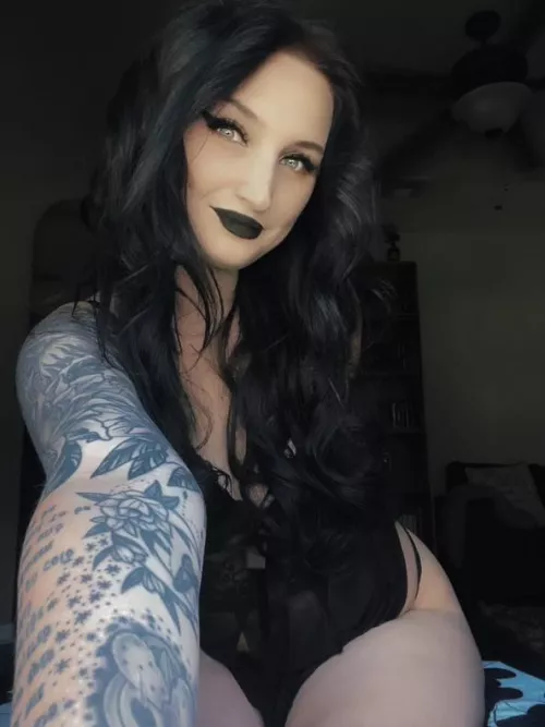 I want you to mess up my makeup <3