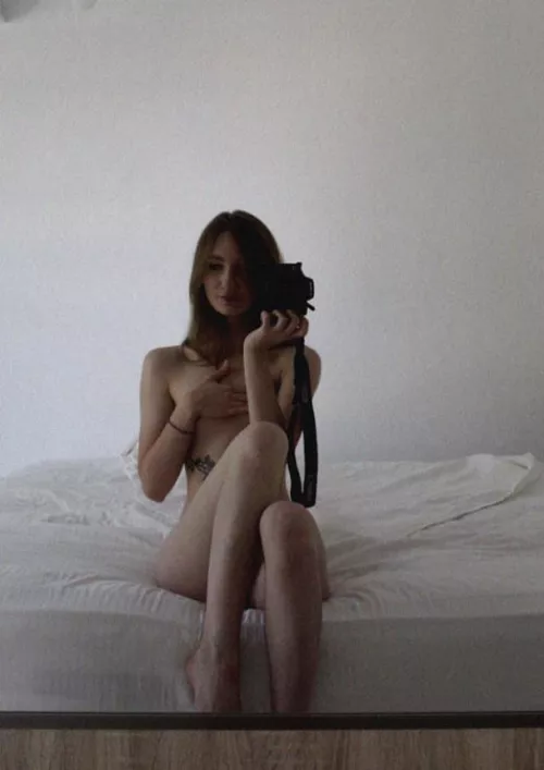 I wish i take her pics