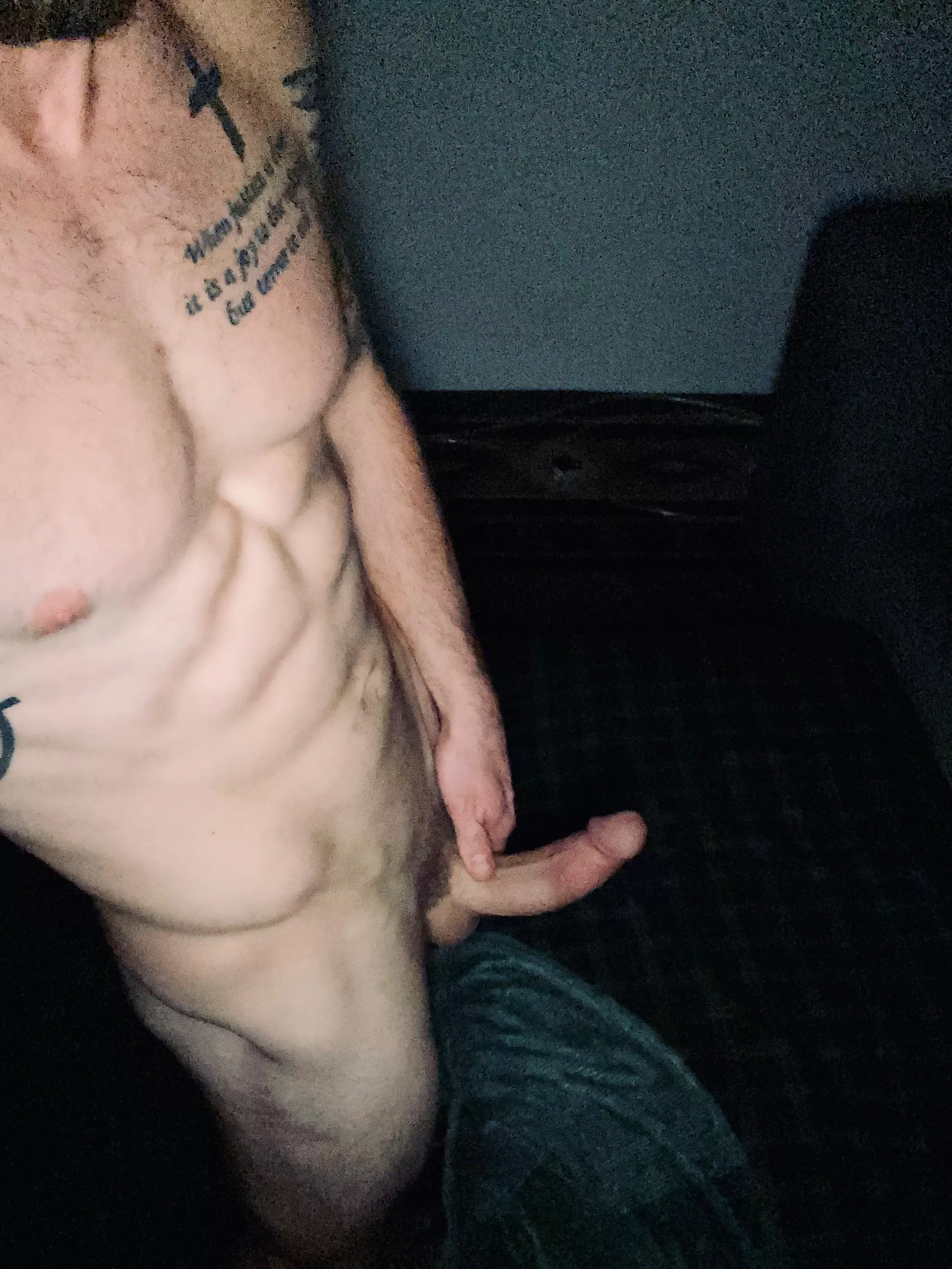 I’ll keep you warm 🔥 (M/33)