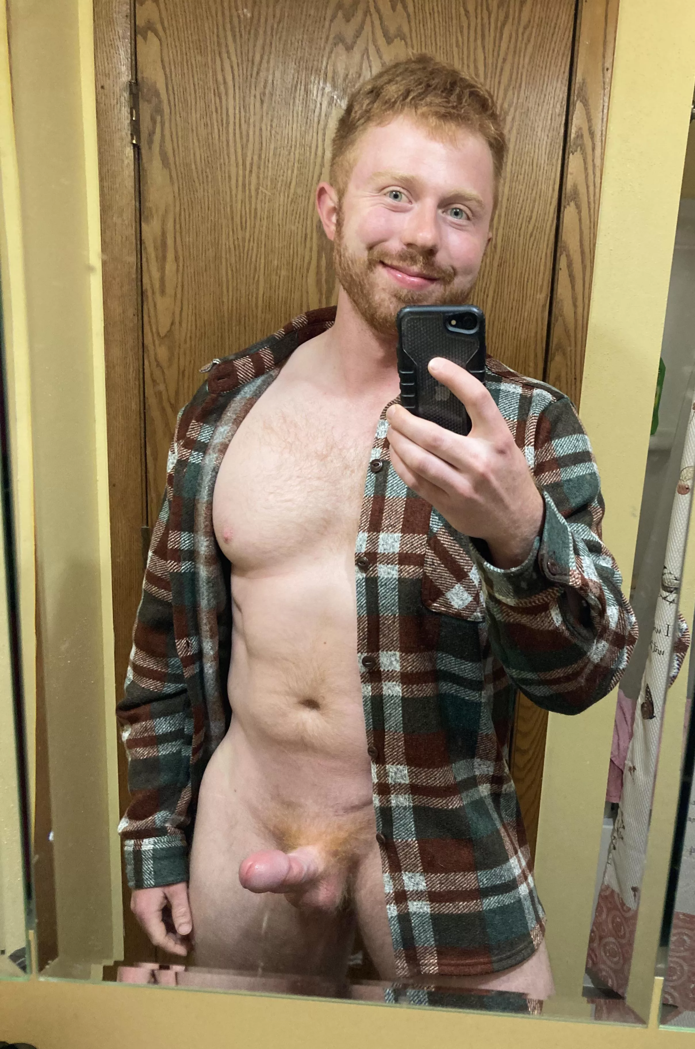 It’s finally flannel season! Perfect cuddling weather too