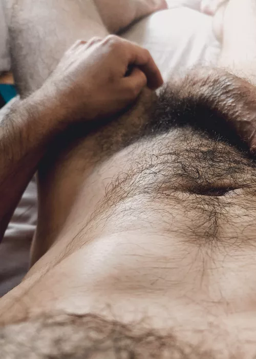 just chilling 🍆💦