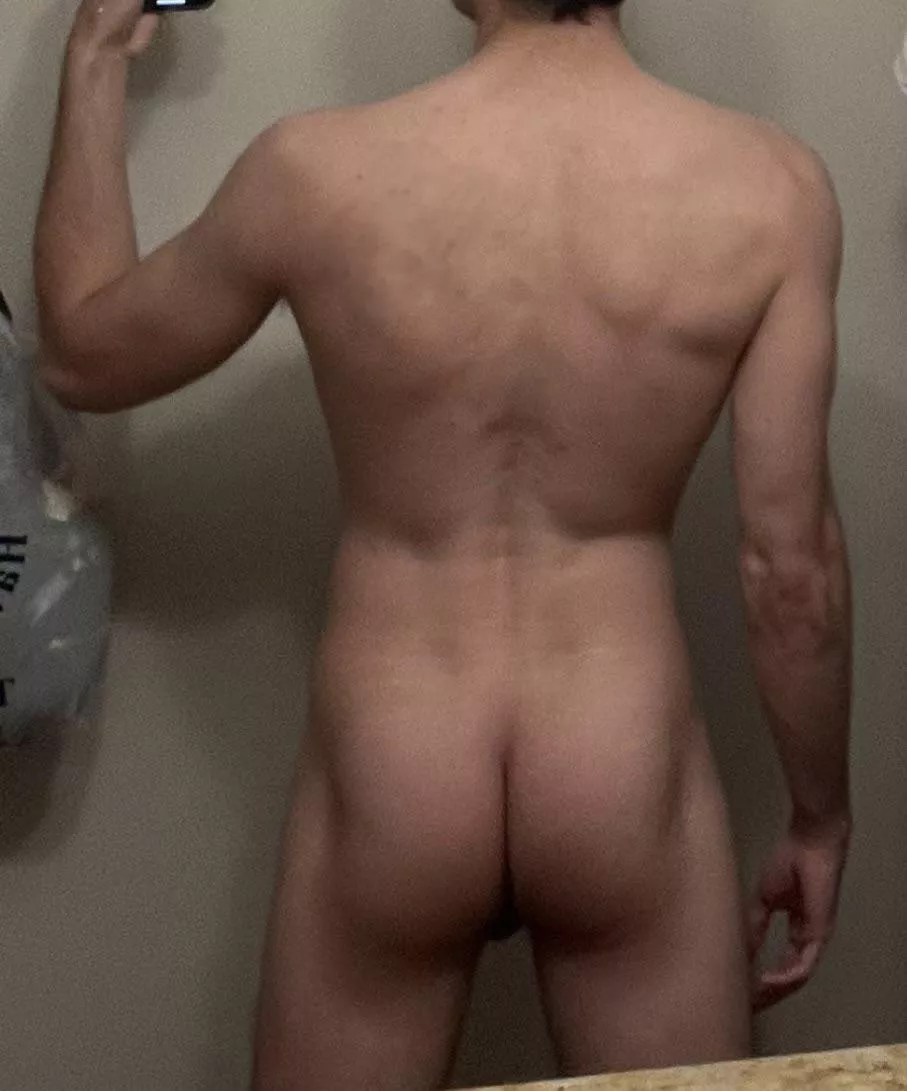 Lifeguard here. How’s my beach body?