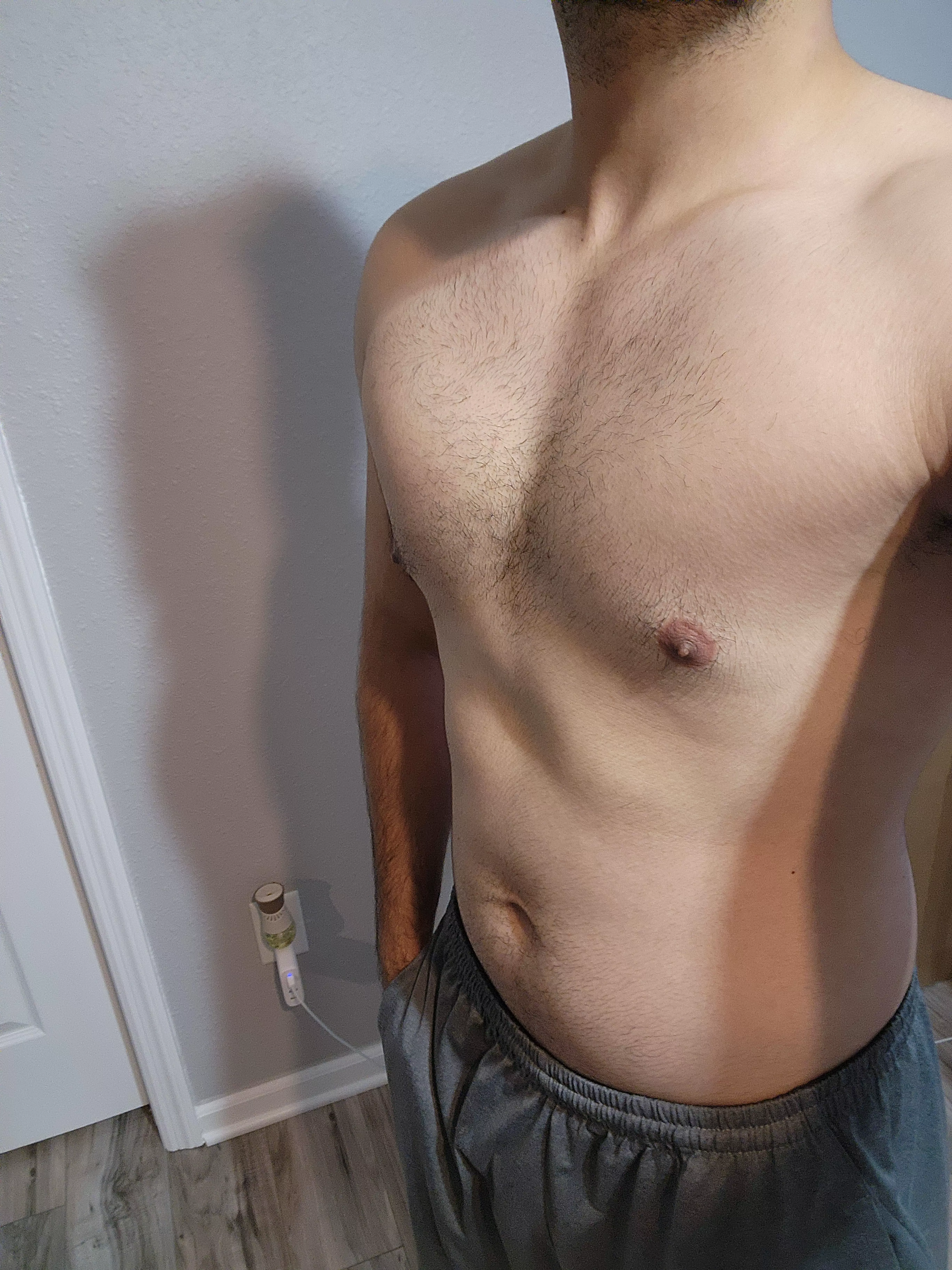 Looking to give a massage to hotwives in Jax