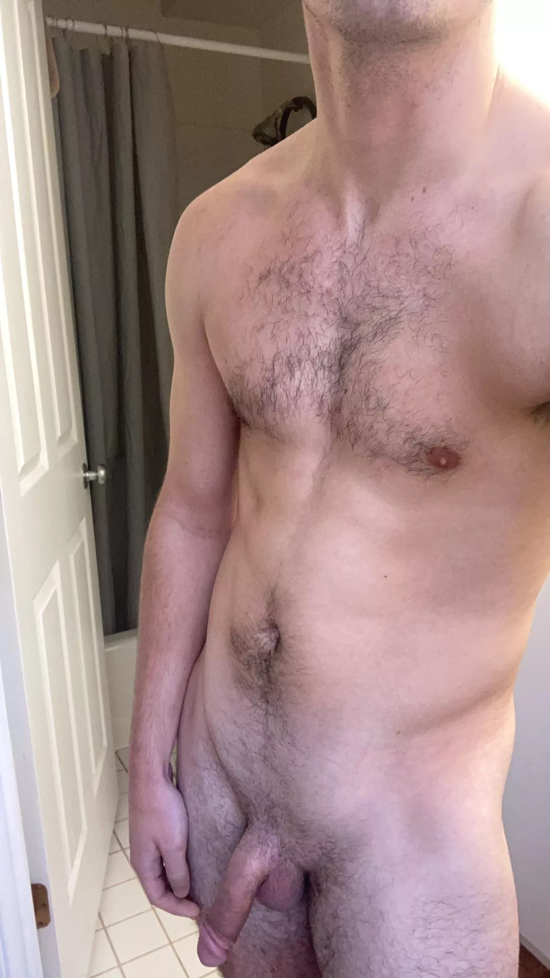 M 21. A nude photo for your morning. Looking for honest opinions.