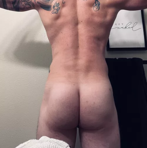 May not see my face, definitely a little waist, and a big but cute behind 💁🏼‍♂️