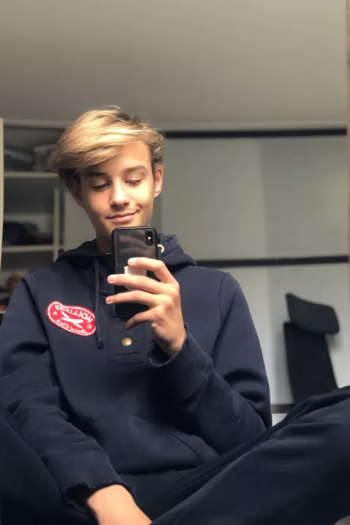 Mirrors are absolutely awesome