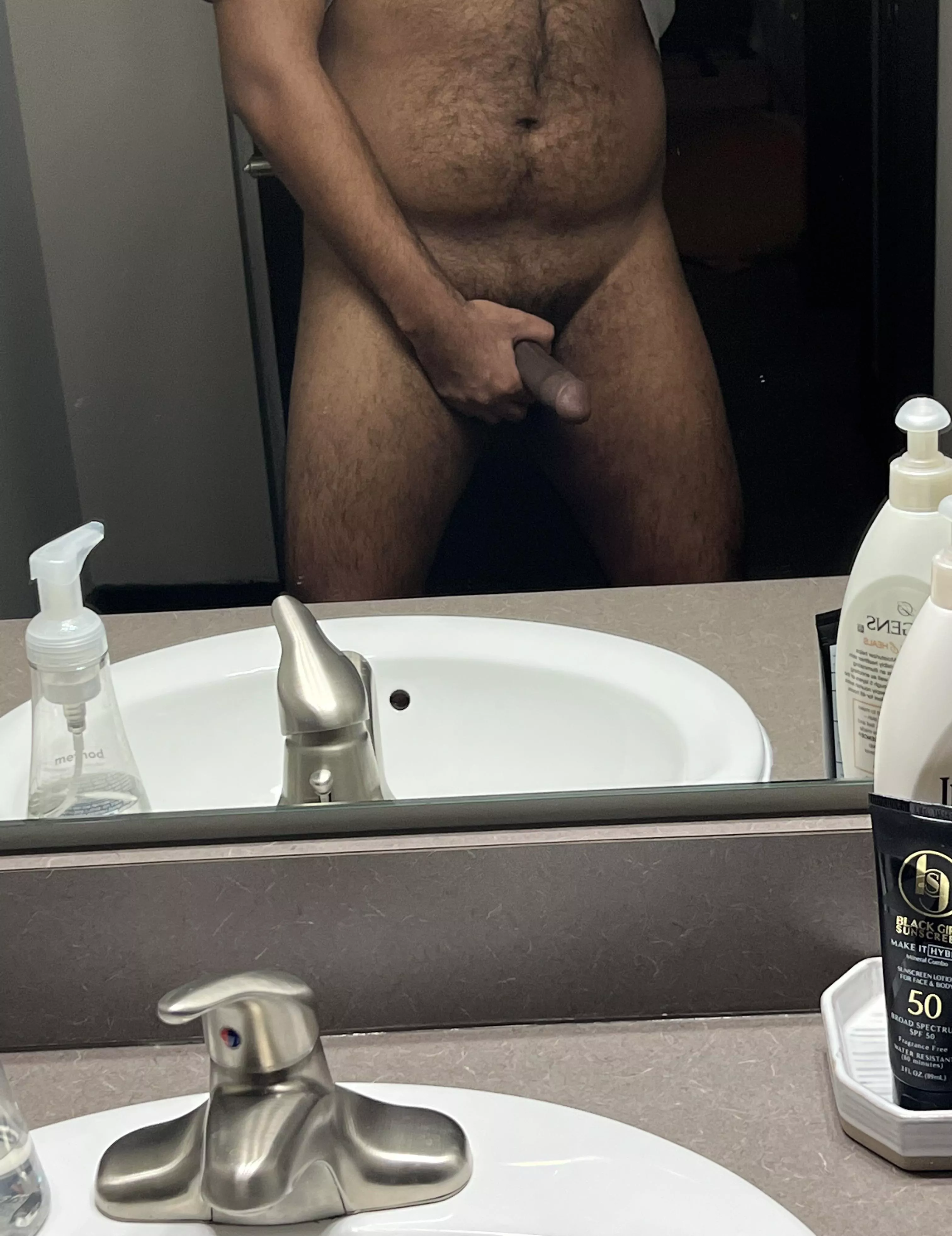 Need some hole to fall asleep 😅