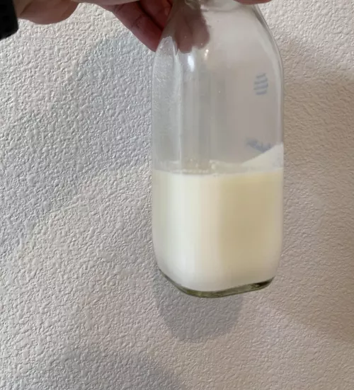 Nothing can beat some early am bm milk 😏