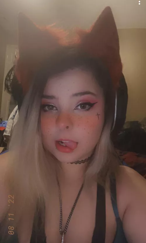 Perfect day to grind some ranked on Apex 🥰❤️