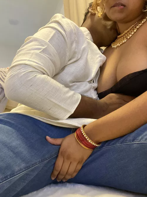 POV : She grabs your crotch at the Deepavali party 😩