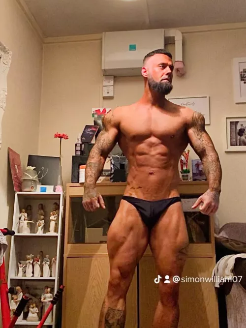 Selling boxers and bodybuilding pants 👍🏻 feel free to drop me a message