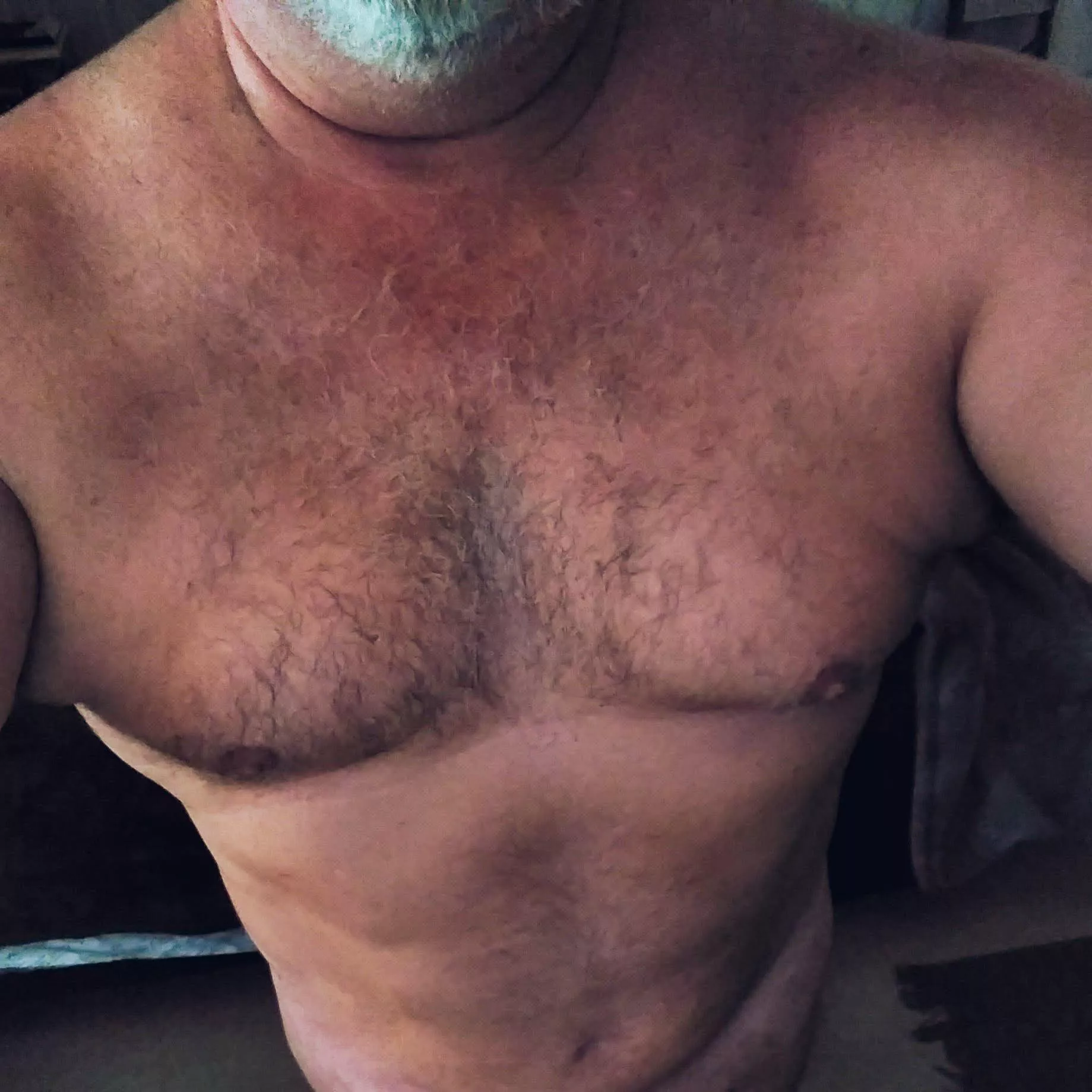 Shy first timer wanting to hello to the fine ladies of onmww.