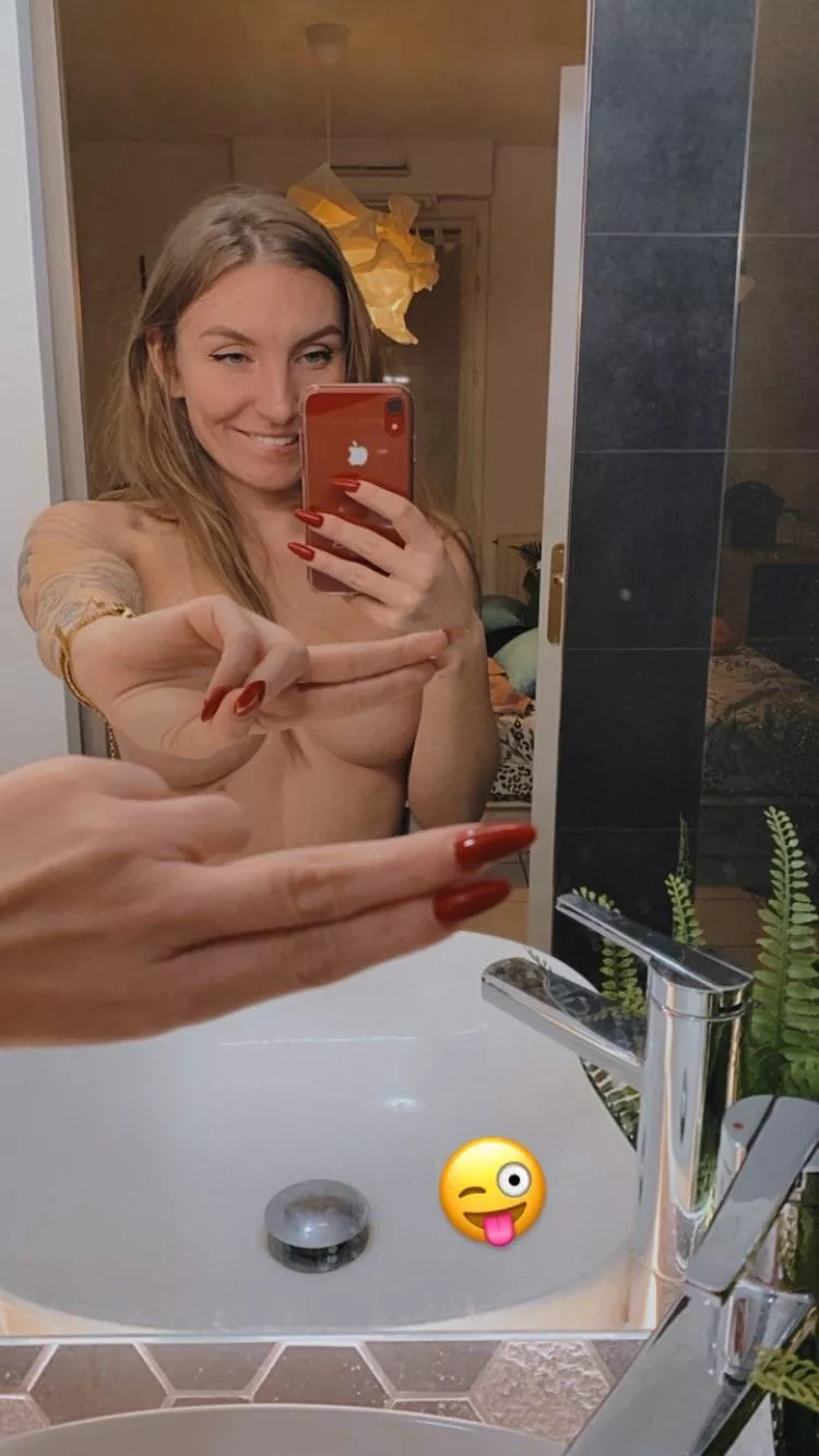 Smile with me baby 😏🔥