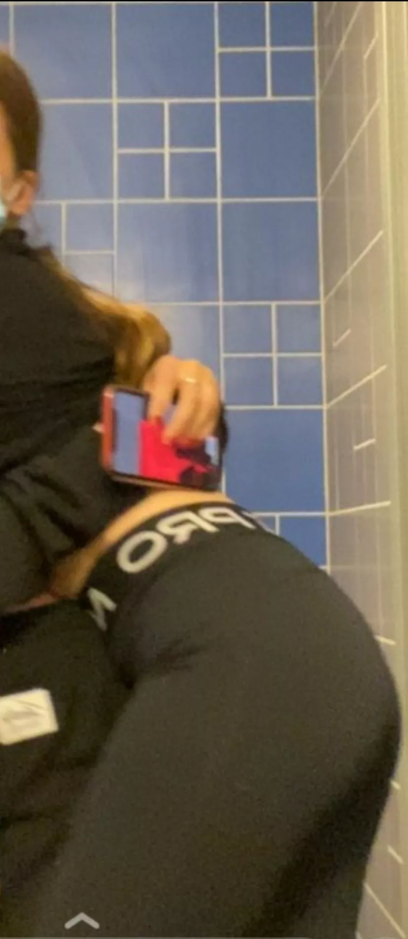 step sis got a nice ass 🤤