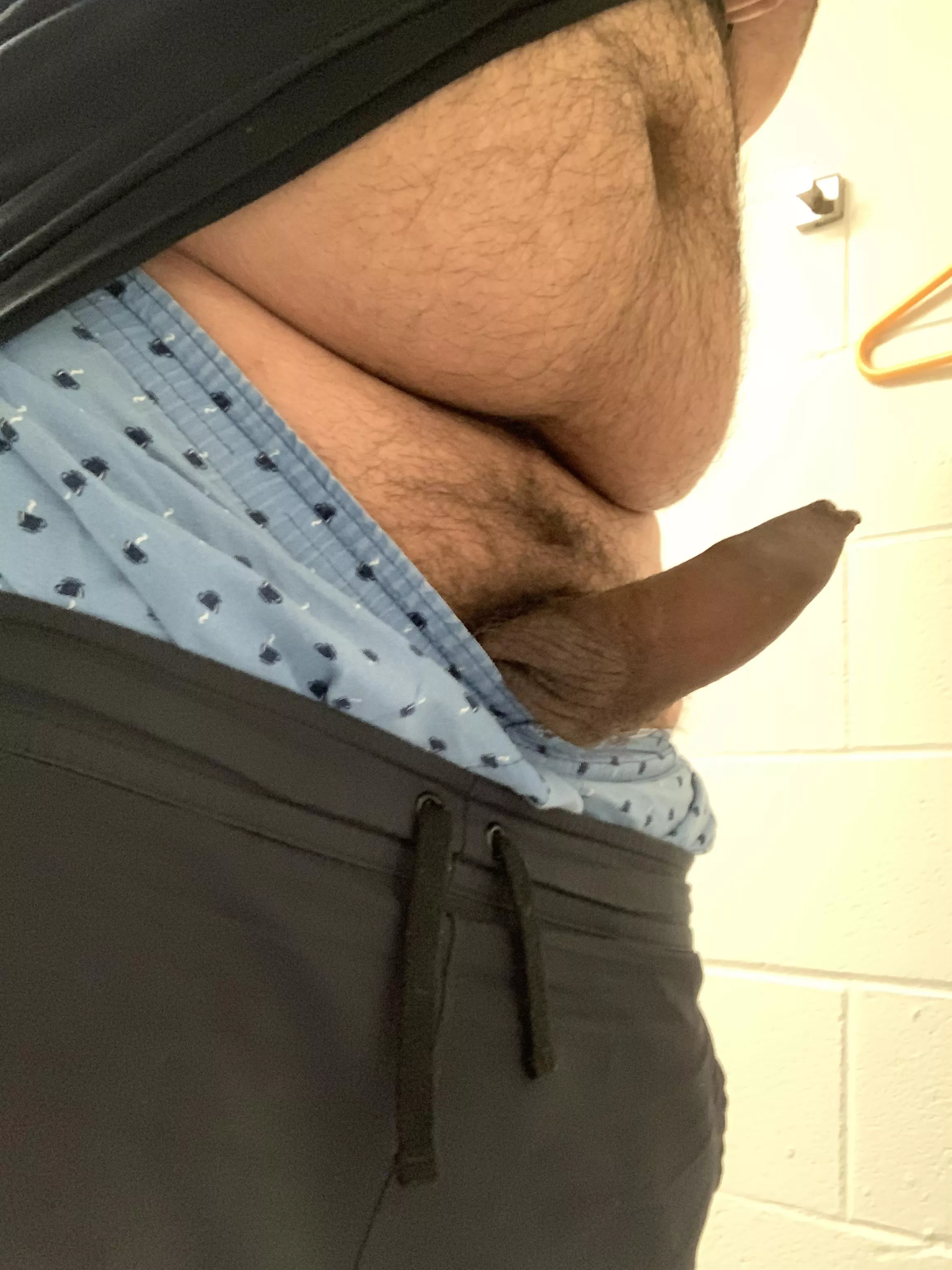 Super horny at work today!!