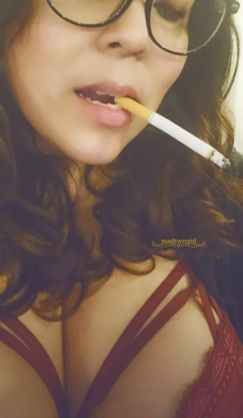 The lips that are needing to be kissed tonight 💋